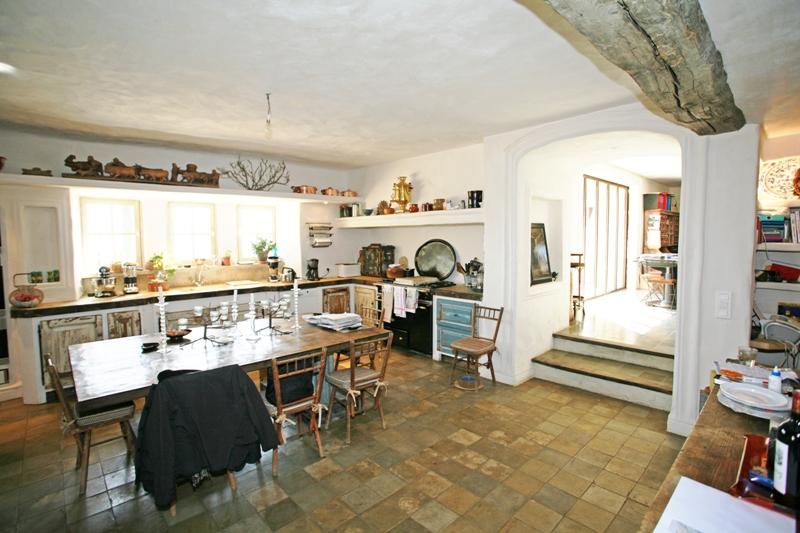 Proche de Gordes... dans un site exceptionnel !